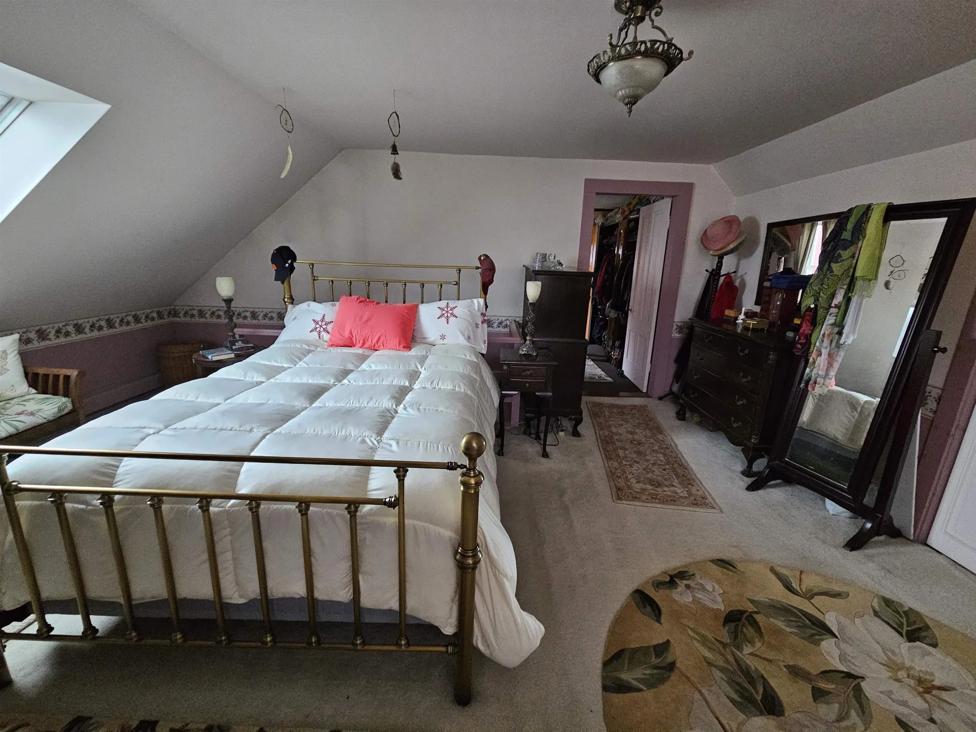 1553 Route 117 Sugar Hill NH 03586