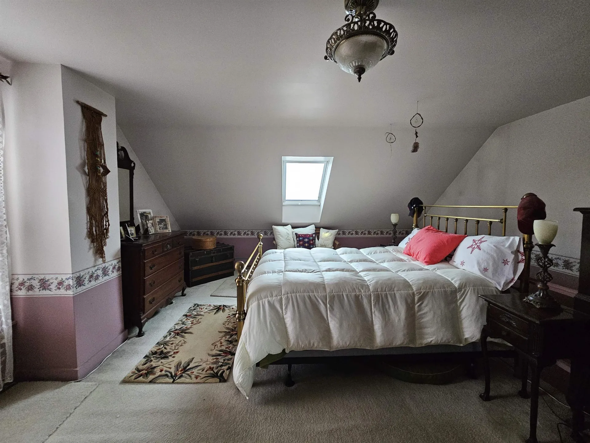 1553 Route 117 Sugar Hill NH 03586