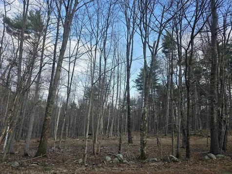 849 Cross Country Road Pembroke NH 03275
