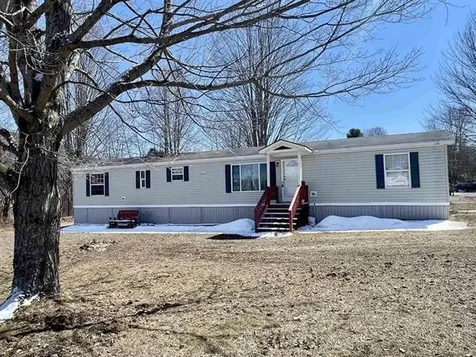 21 Daniel Drive Lyndon VT 05851