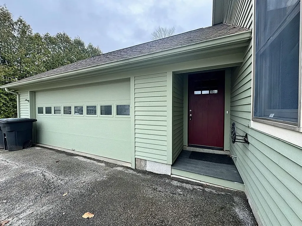 10 Elmwood Drive Rutland City VT 05701