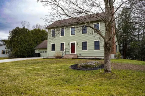 10 Elmwood Drive Rutland City VT 05701