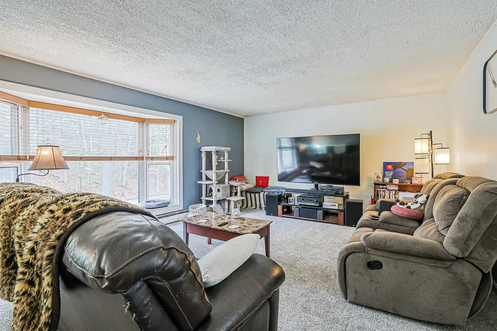 119 Belknap Road Hudson NH 03051