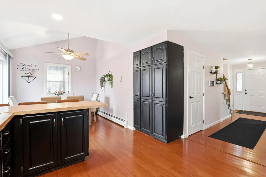 147 Leewood Street Manchester NH 03103