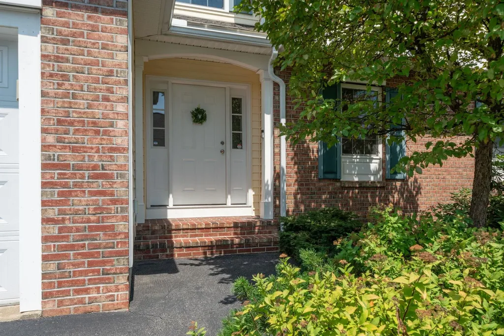 23 Cabernet Drive Concord NH 03303