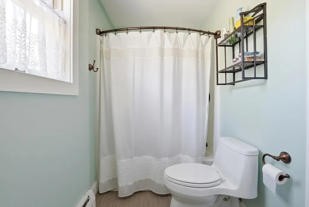 68 Harmony Road Northwood NH 03261