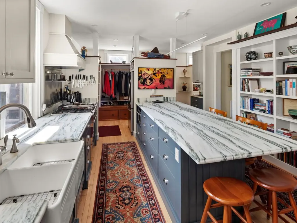 25 Buell Street Burlington VT 05401