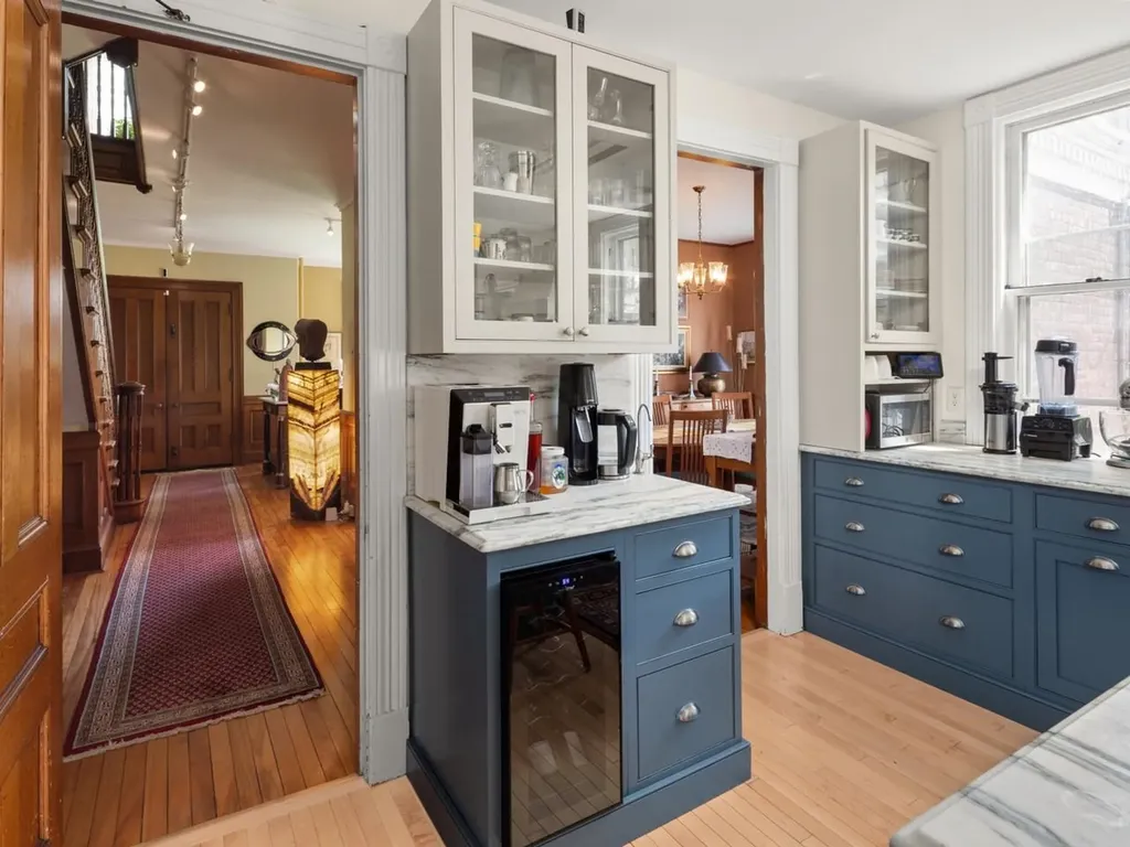 25 Buell Street Burlington VT 05401