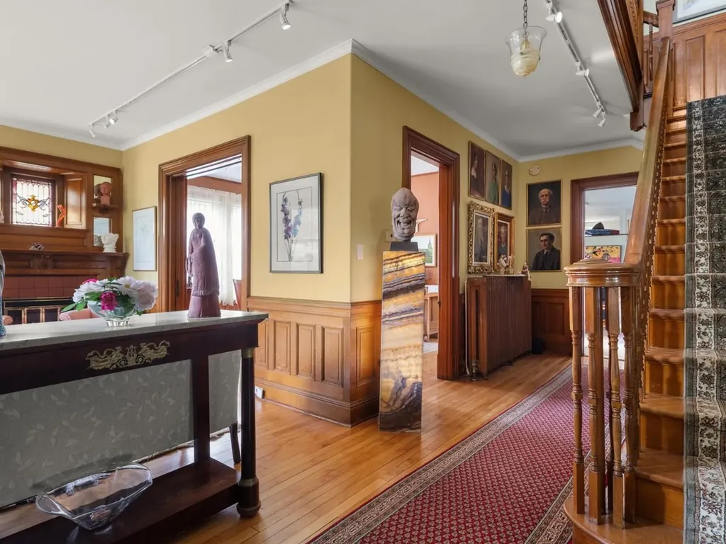 25 Buell Street Burlington VT 05401