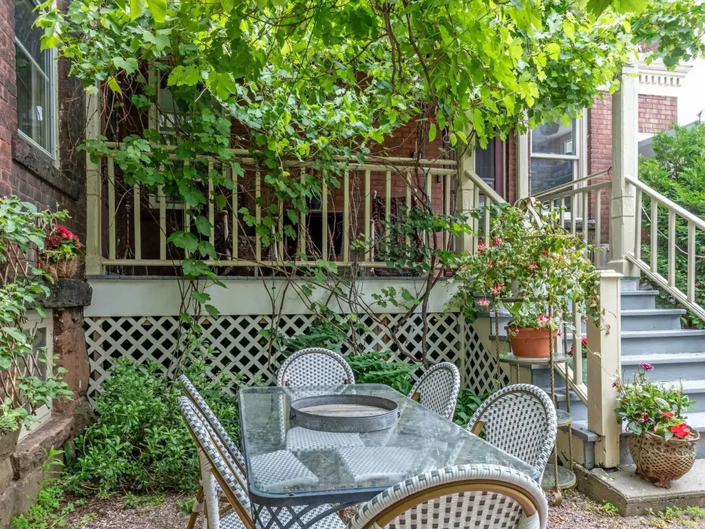 25 Buell Street Burlington VT 05401