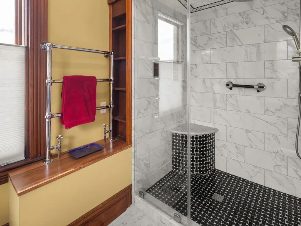 25 Buell Street Burlington VT 05401