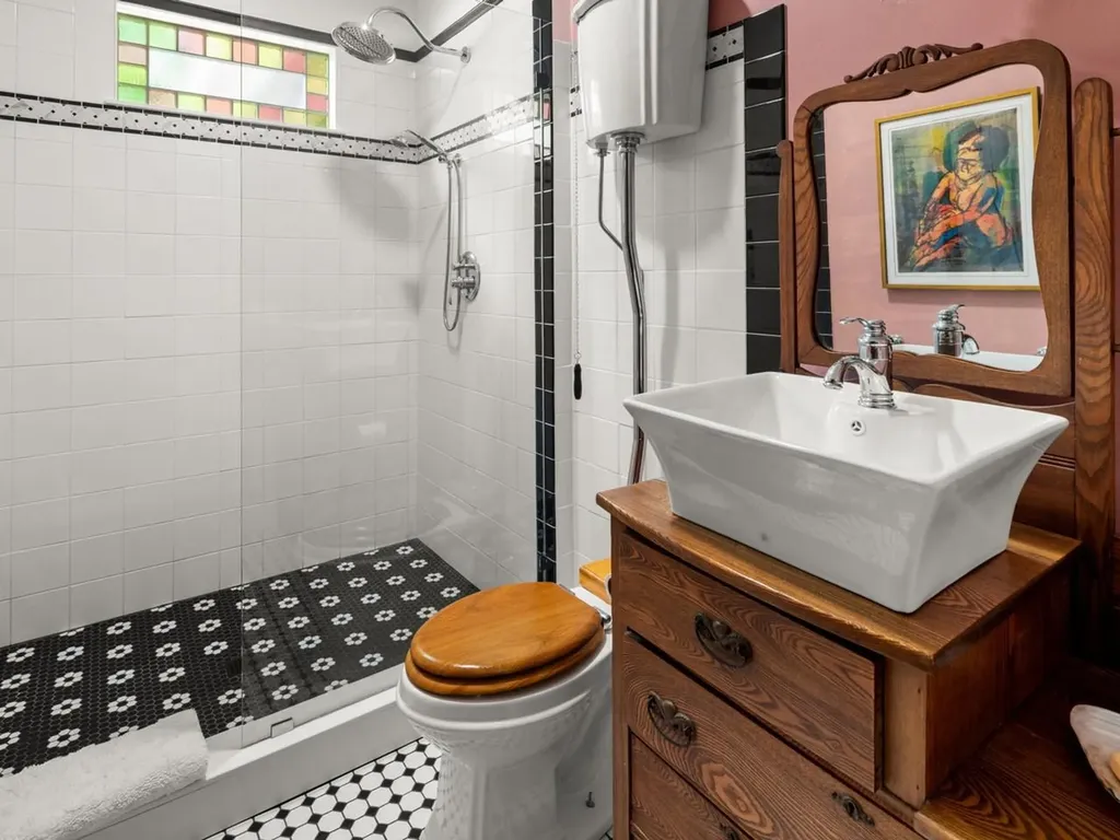 25 Buell Street Burlington VT 05401