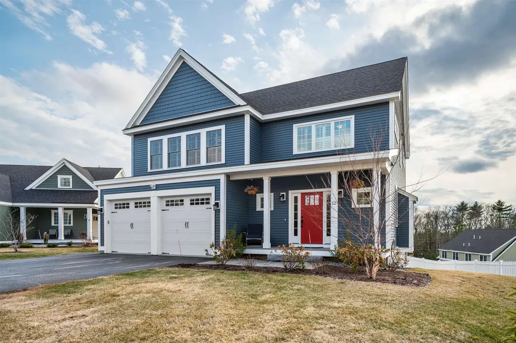 12 Summit Circle Newmarket NH 03857