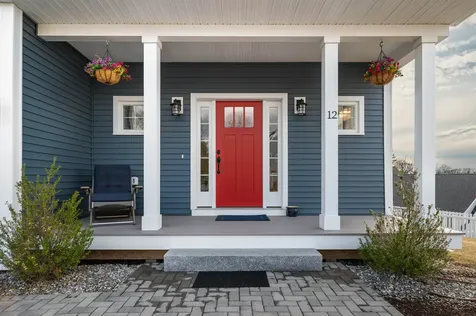 12 Summit Circle Newmarket NH 03857