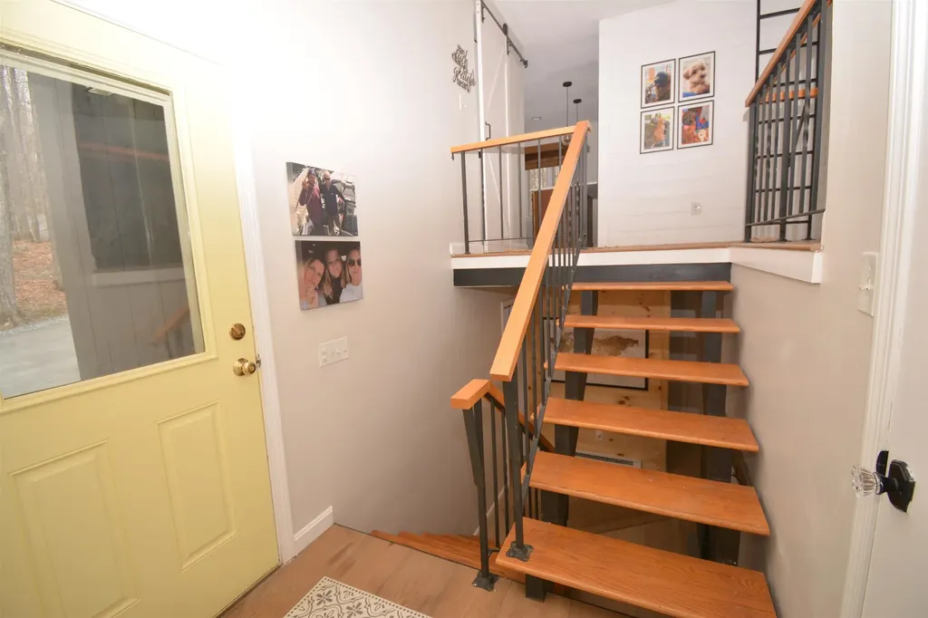 54 Brookridge Drive Grantham NH 03753