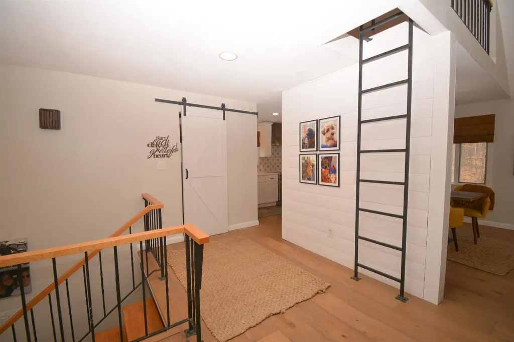 54 Brookridge Drive Grantham NH 03753