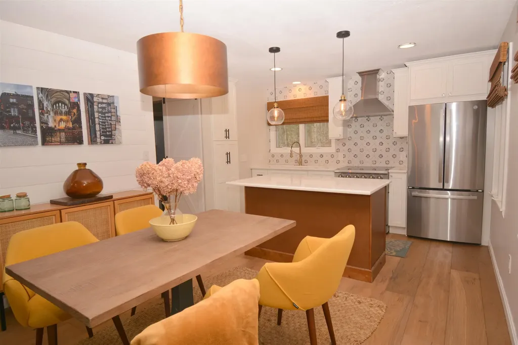 54 Brookridge Drive Grantham NH 03753