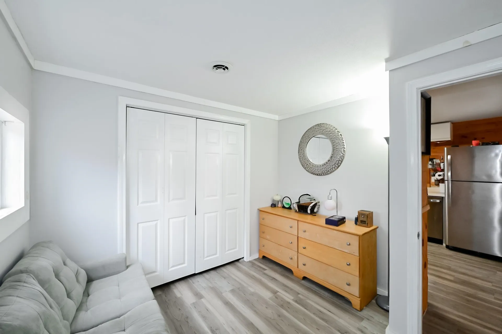 3 Hollywood Avenue Raymond NH 03077