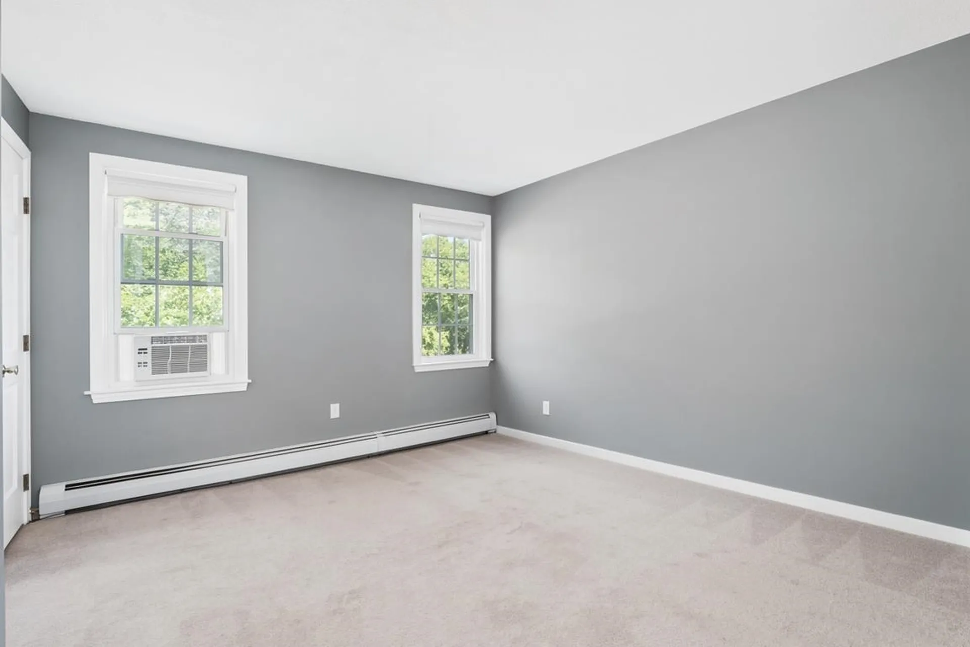 29 Rolling Ridge Road Londonderry NH 03053