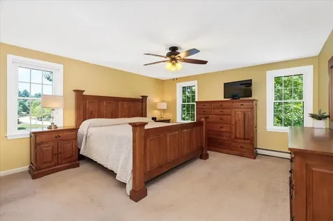 29 Rolling Ridge Road Londonderry NH 03053