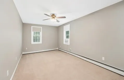 29 Rolling Ridge Road Londonderry NH 03053