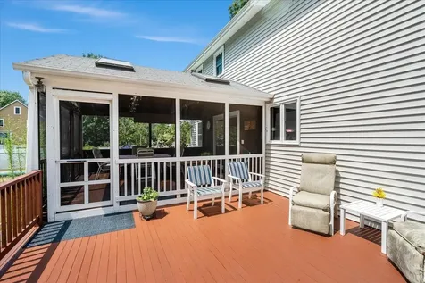 29 Rolling Ridge Road Londonderry NH 03053