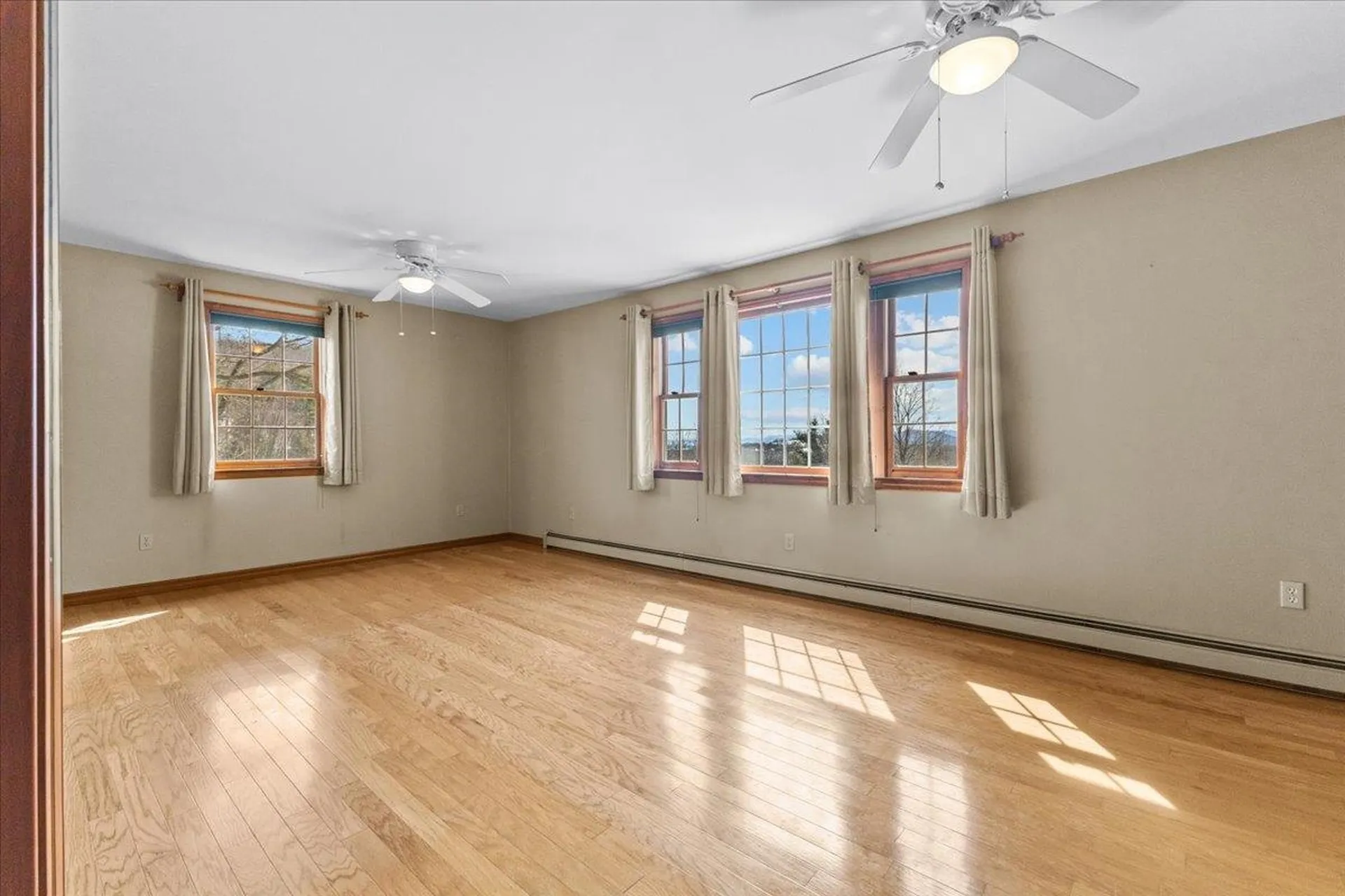 76 Red Tail Lane Charlotte VT 05445