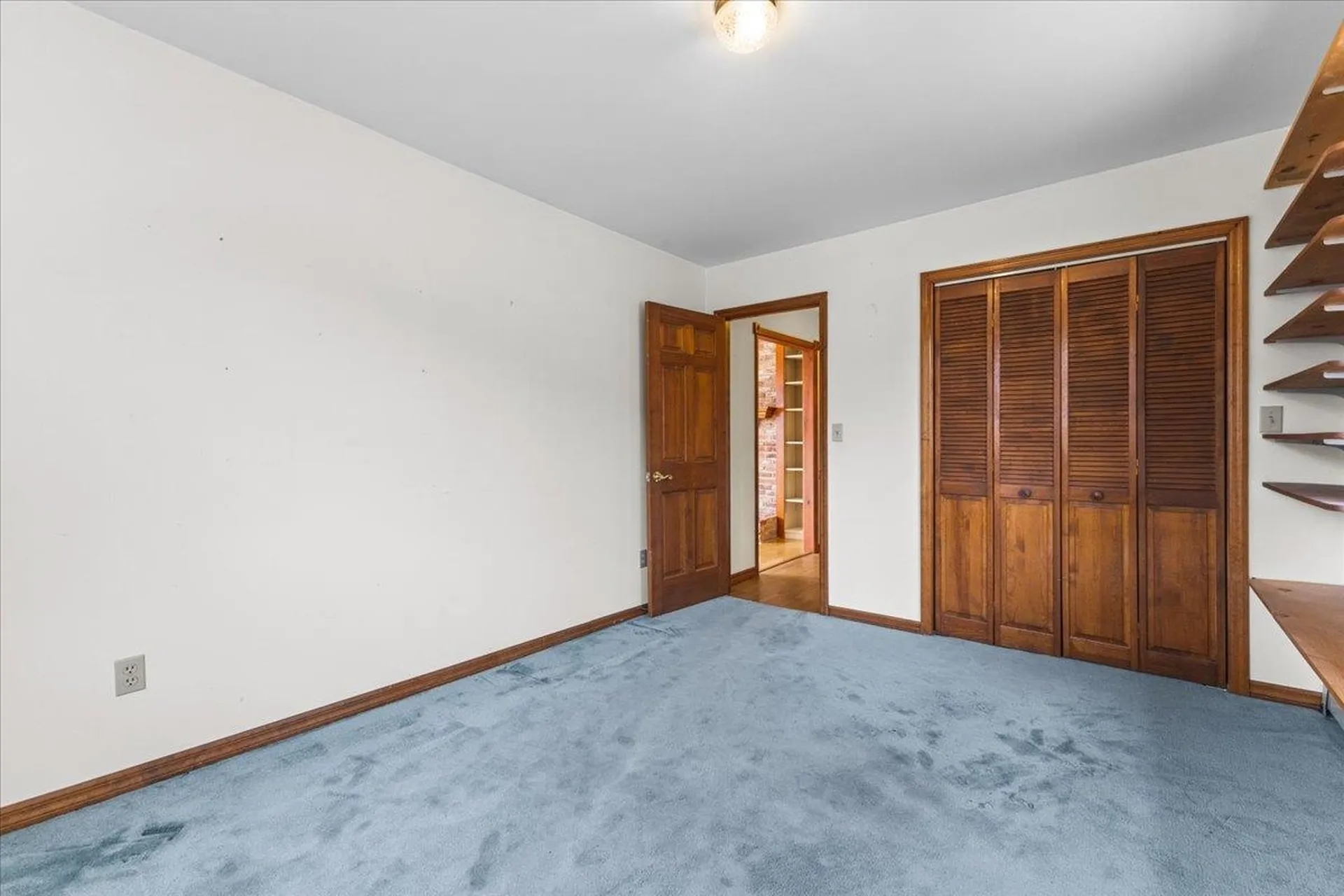 76 Red Tail Lane Charlotte VT 05445