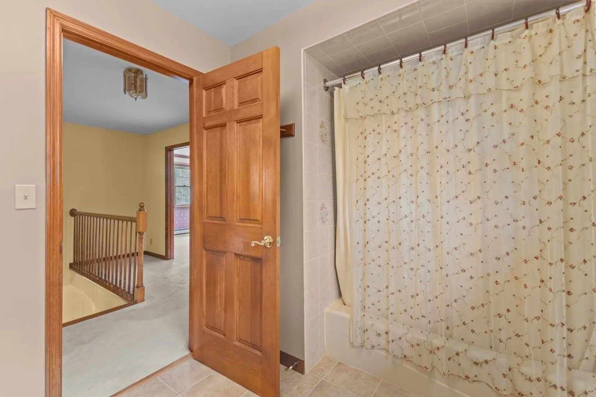 76 Red Tail Lane Charlotte VT 05445