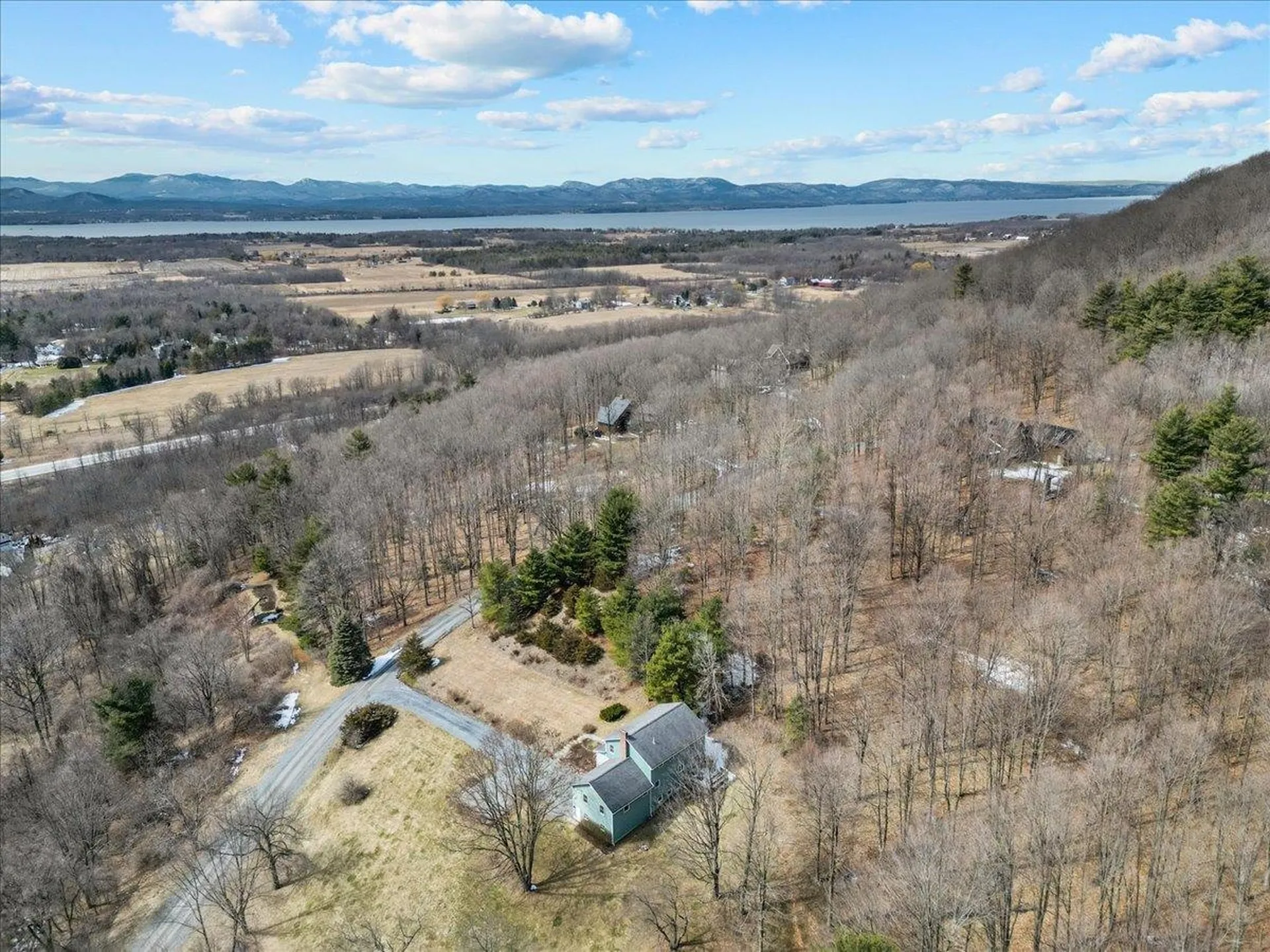 76 Red Tail Lane Charlotte VT 05445