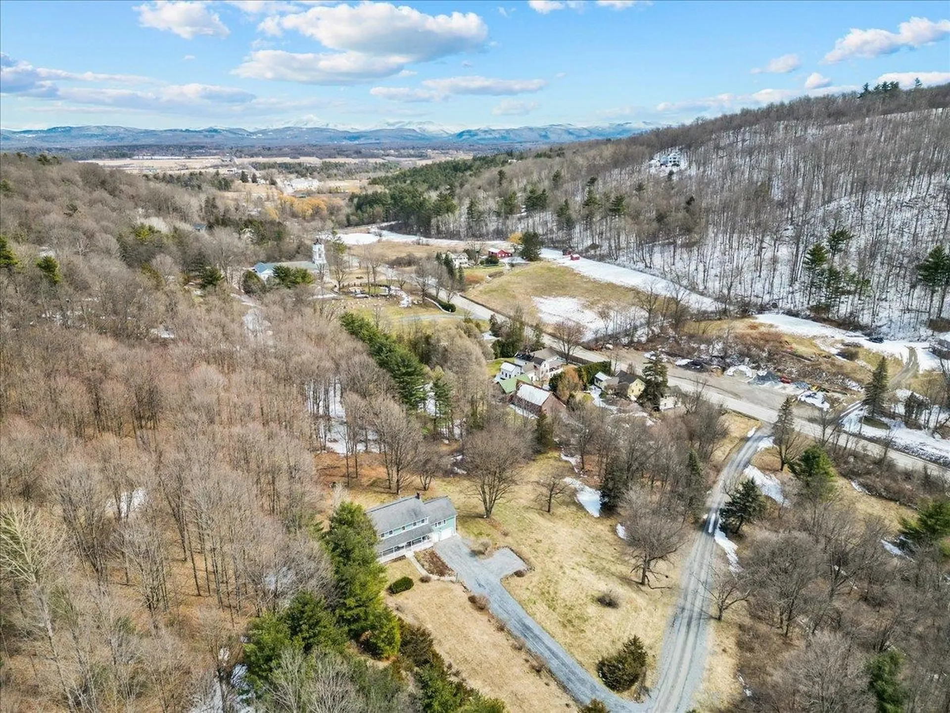 76 Red Tail Lane Charlotte VT 05445