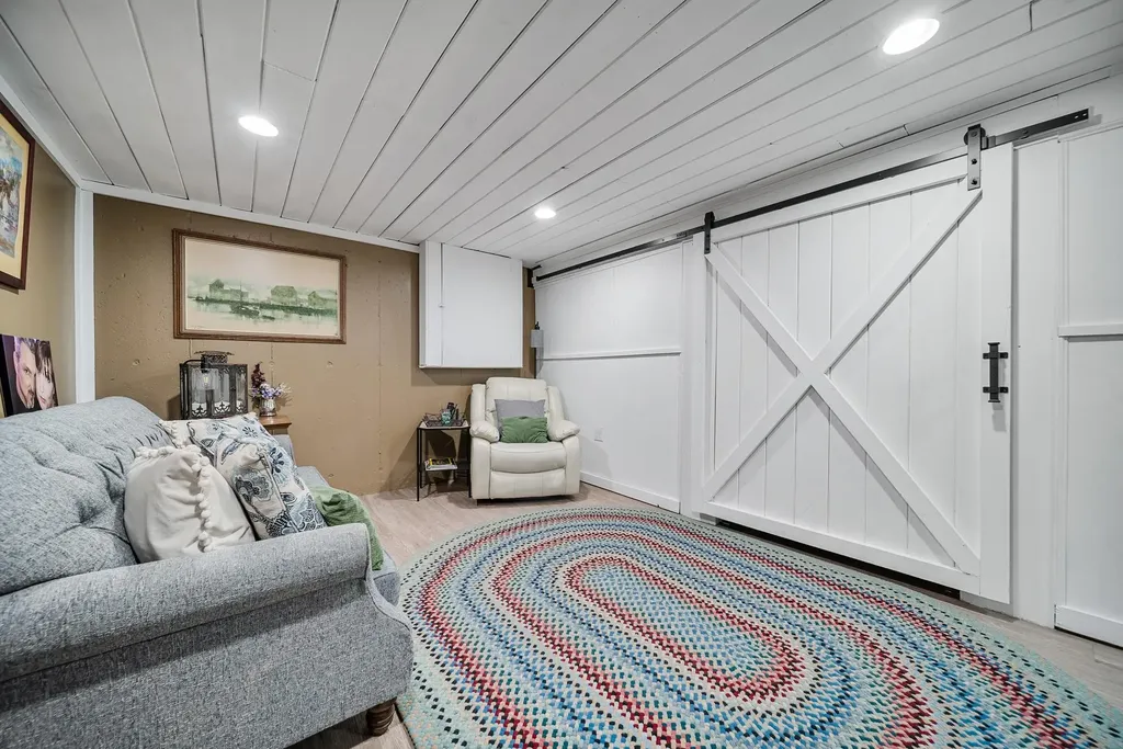 6 Donna Drive Pembroke NH 03275