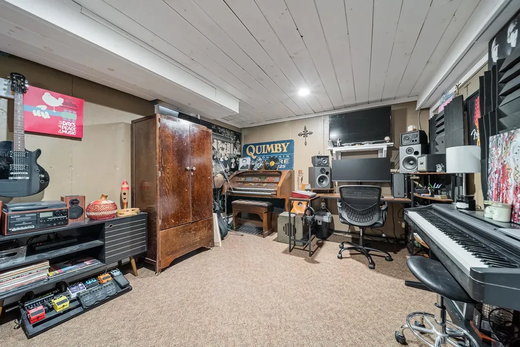 6 Donna Drive Pembroke NH 03275