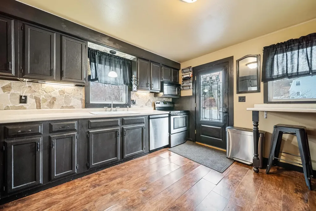 6 Donna Drive Pembroke NH 03275