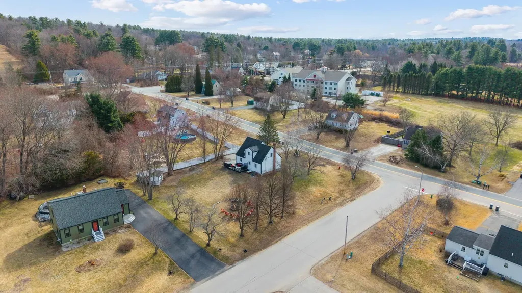 6 Donna Drive Pembroke NH 03275