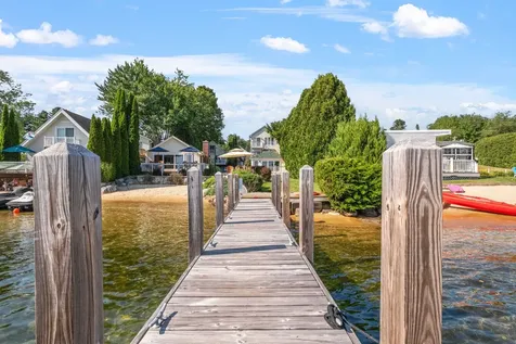 38 Lake Shore Drive Moultonborough NH 03254