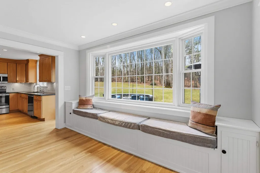 66 Horizon Drive Bedford NH 03110