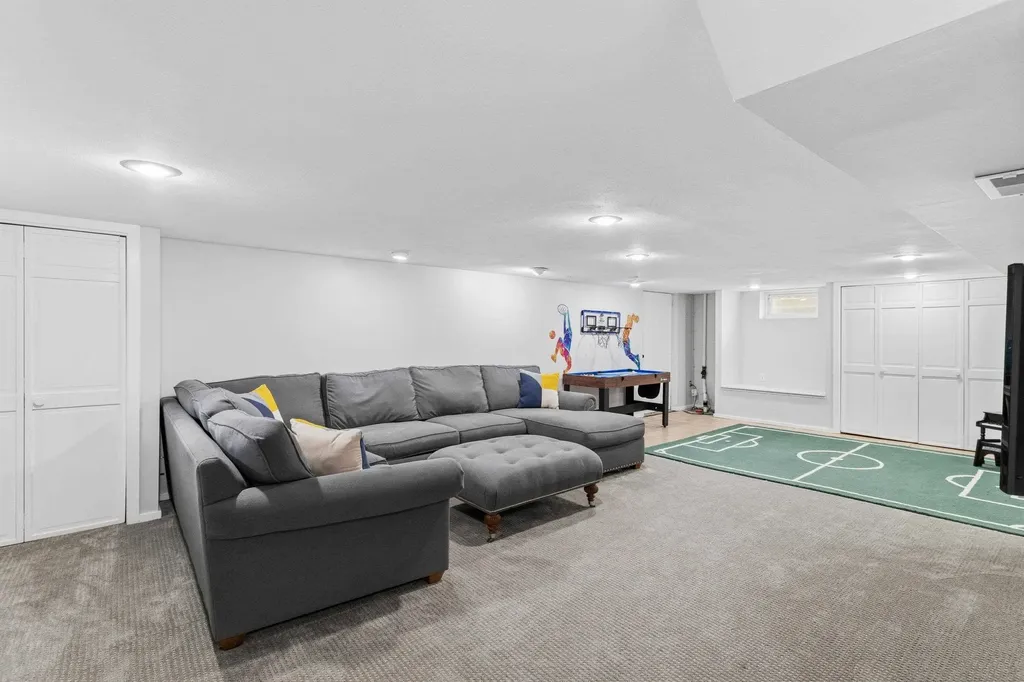 66 Horizon Drive Bedford NH 03110
