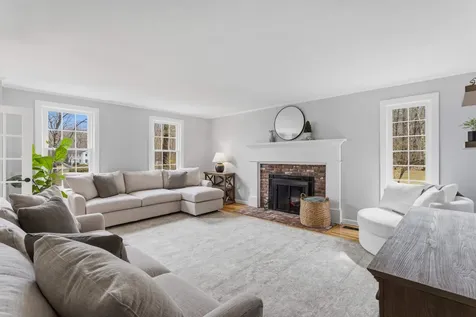 66 Horizon Drive Bedford NH 03110
