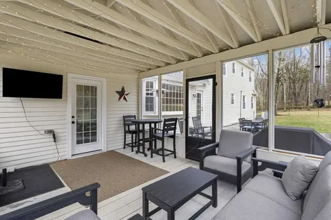 66 Horizon Drive Bedford NH 03110