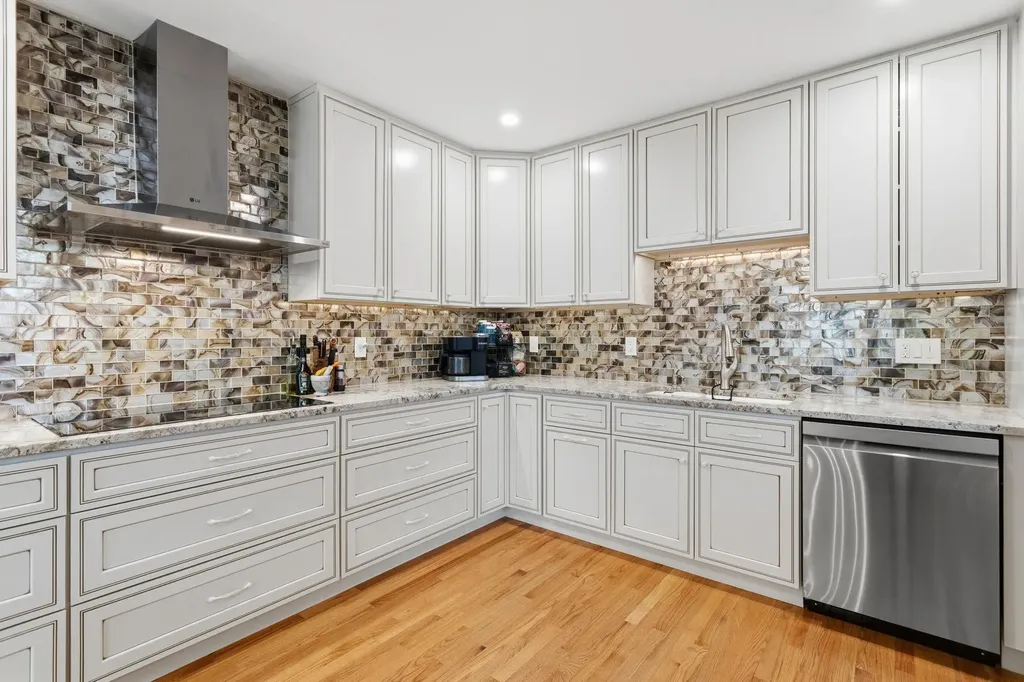 33 Sable Way Manchester NH 03102