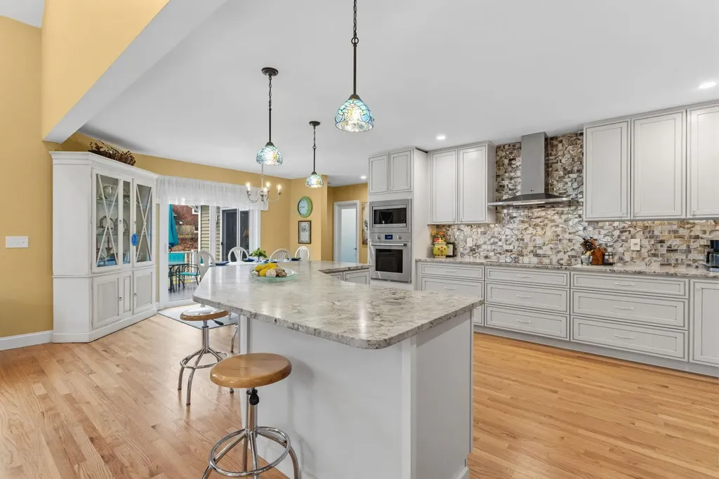 33 Sable Way Manchester NH 03102