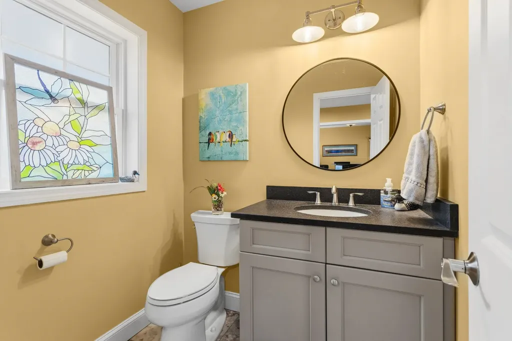 33 Sable Way Manchester NH 03102