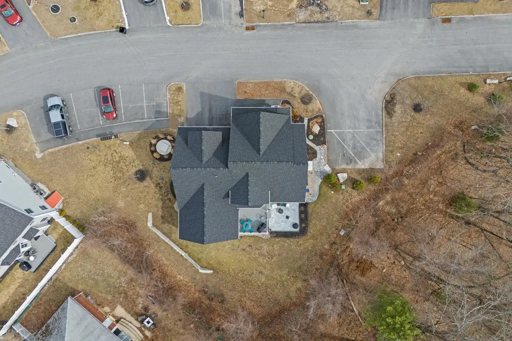 33 Sable Way Manchester NH 03102