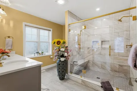 33 Sable Way Manchester NH 03102