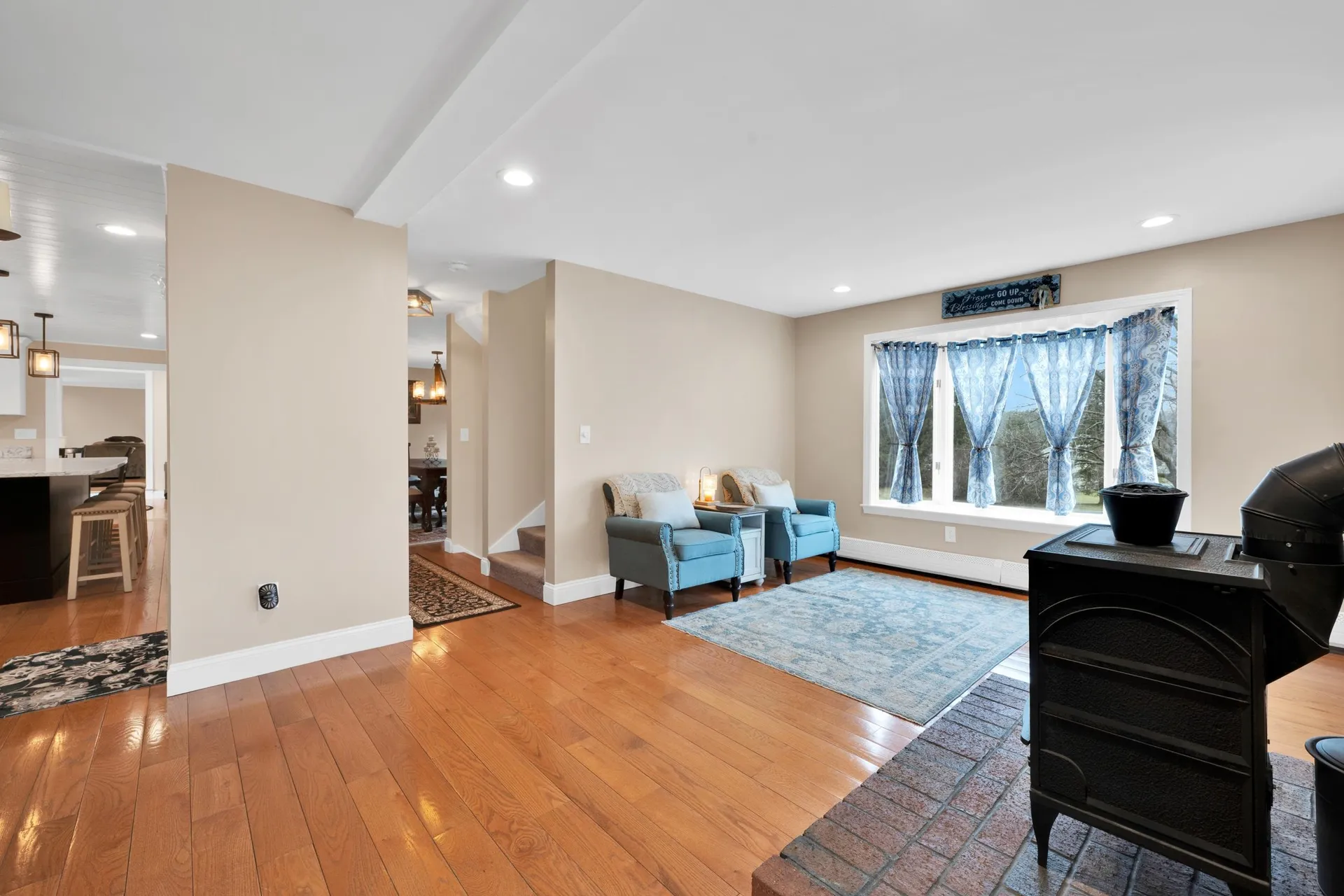 25 Riverview Circle Litchfield NH 03052