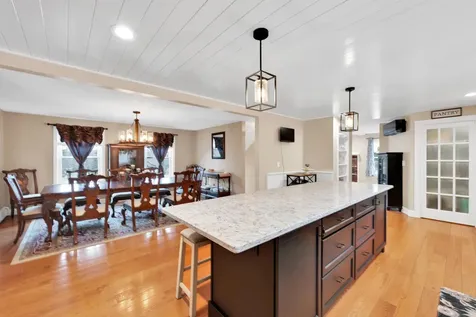 25 Riverview Circle Litchfield NH 03052