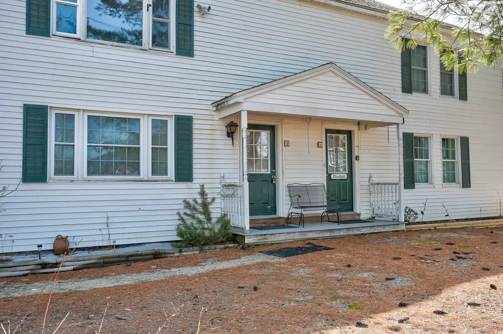 99 Pine Street Conway NH 03860