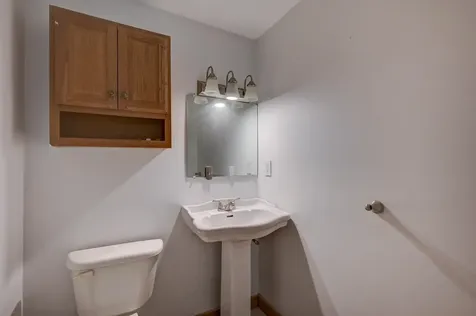 99 Pine Street Conway NH 03860