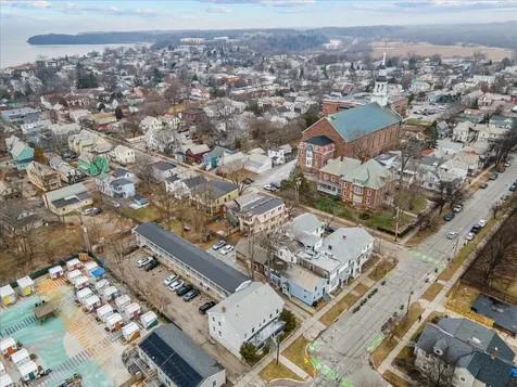 61 Elmwood Avenue Burlington VT 05401